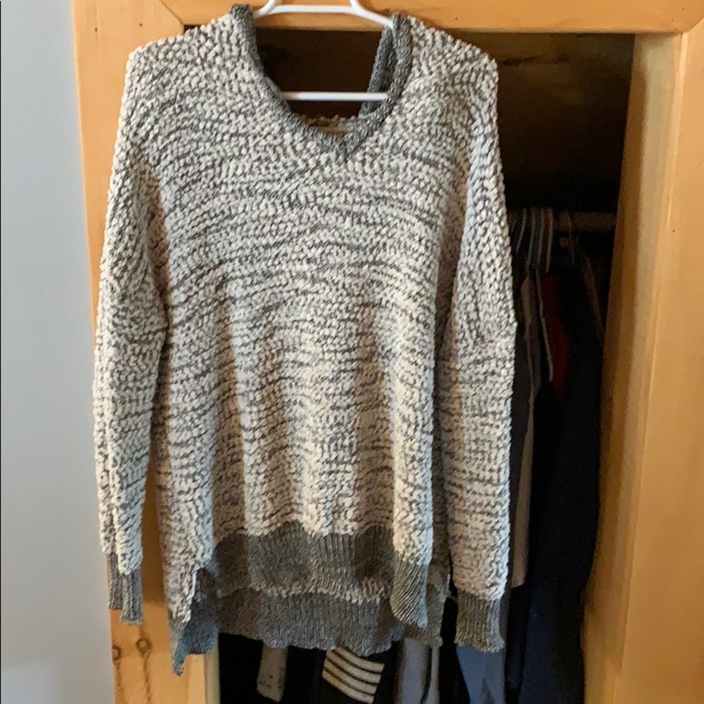 Oversized lightweight sweater
